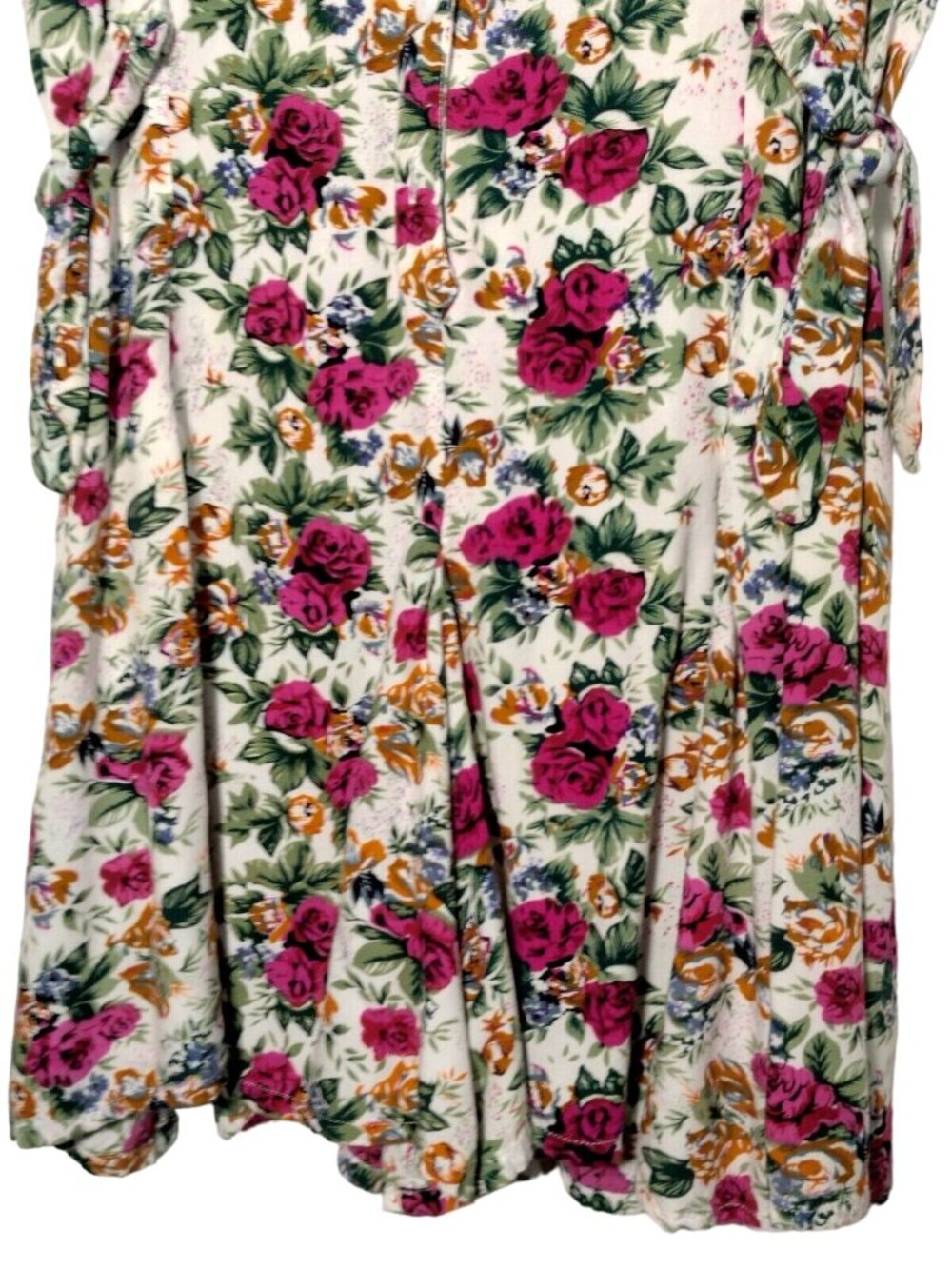 Vintage 1990s Bermuda Run Romper M White Pink Floral Rayon Shorts Tie Pleated - Picture 10 of 16